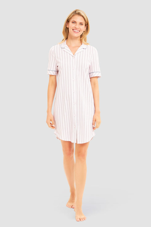 Rösch nightgown with lapel collar, full-length button placket and 1/2 sleeves