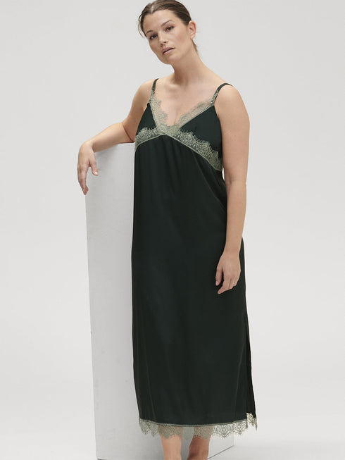 Nighty Lang Kolsaï Green SATIN SECRETS SIMONE PÉRÈLE