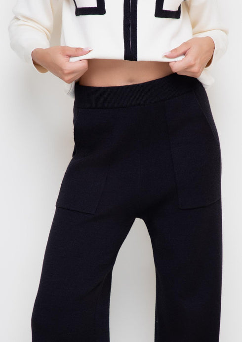 The elegant Samange Black suit