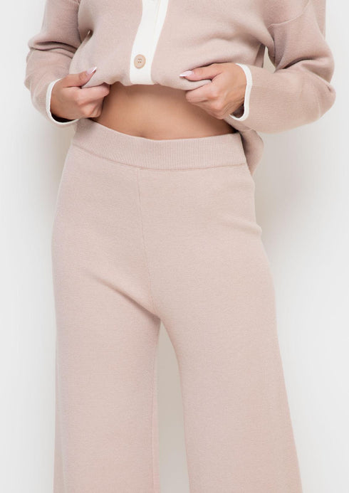 Samange Strickset „Cardigan Chic“ – Stil und Komfort im Einklang