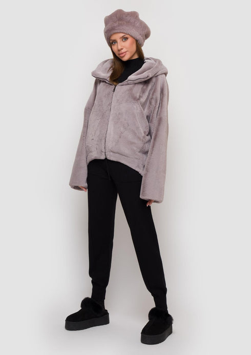 Weiche Eco-Kunstpelzjacke mit Kapuze