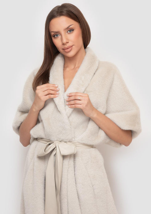 Eleganter Lammfellmantel beige