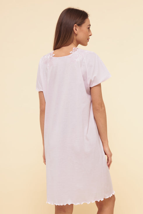 Féraud Nightdress – Romantic Lace, with dropped shoulders