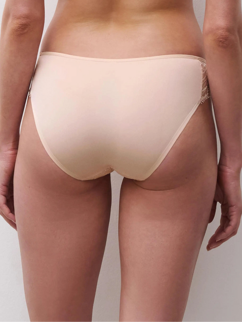 Chantelle Day To Night Beige Dore Slip
