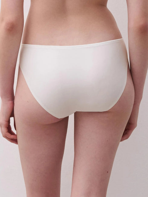 Chantelle Every Curve Milk Slip