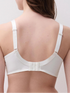 Chantelle Every Curve Milk Balconette BH