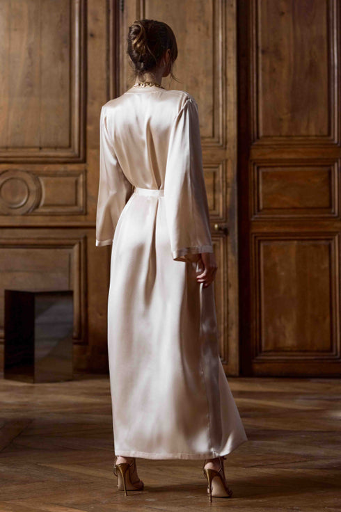 Marjolaine ein langer Morgenmantel „Tracy“ Sable